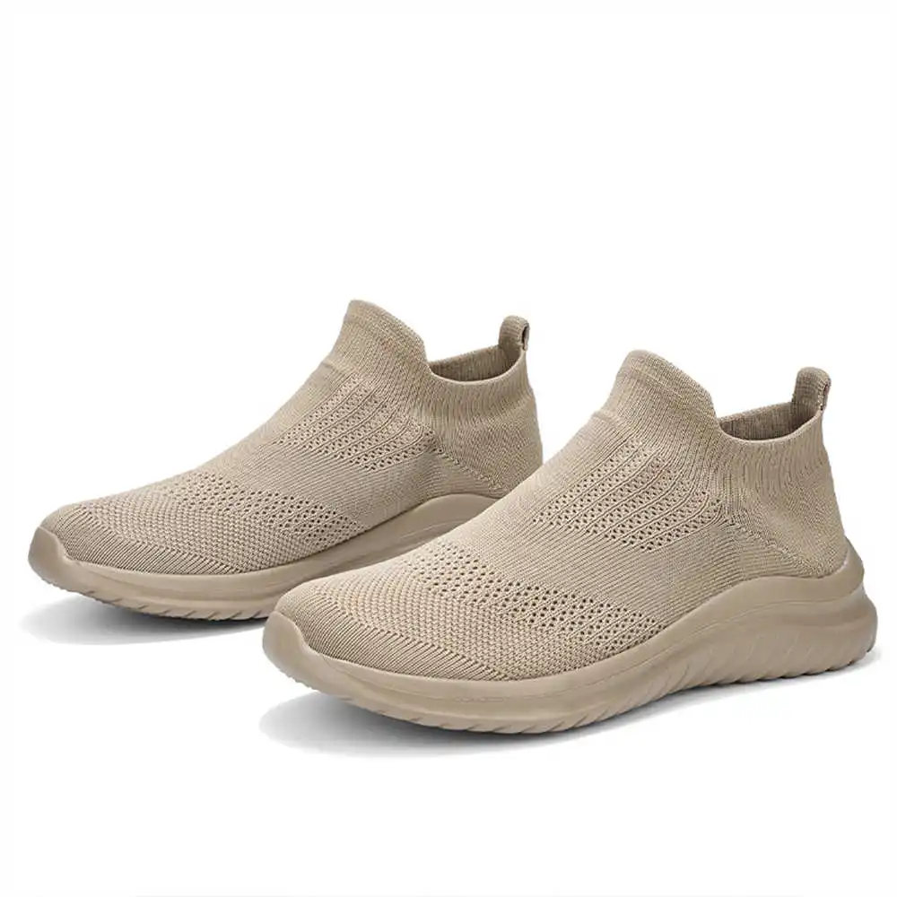 Beige Soft New Novelty Tennis  - Streetwear Brand Vietnam recension och pris