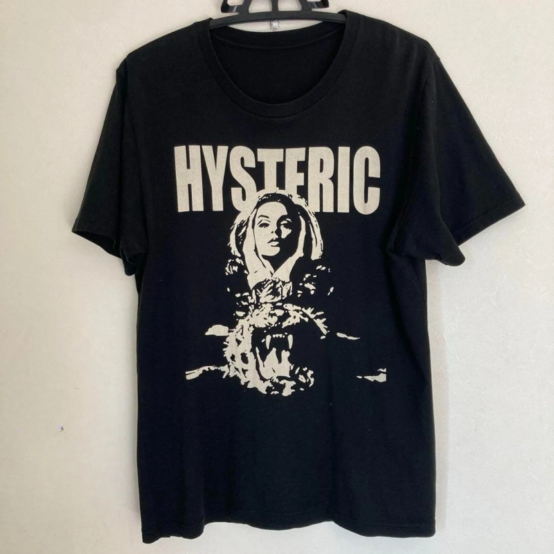 Vintage Girl Portrait Street T - Streetwear Brand Graphics recension och pris