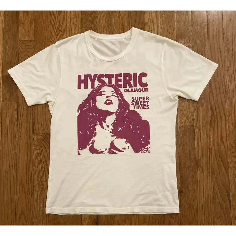 Vintage Girl Portrait Street T - Streetwear Brand Graphics recension och pris